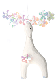 Hreind&yacute;r me&eth; bl&oacute;mum